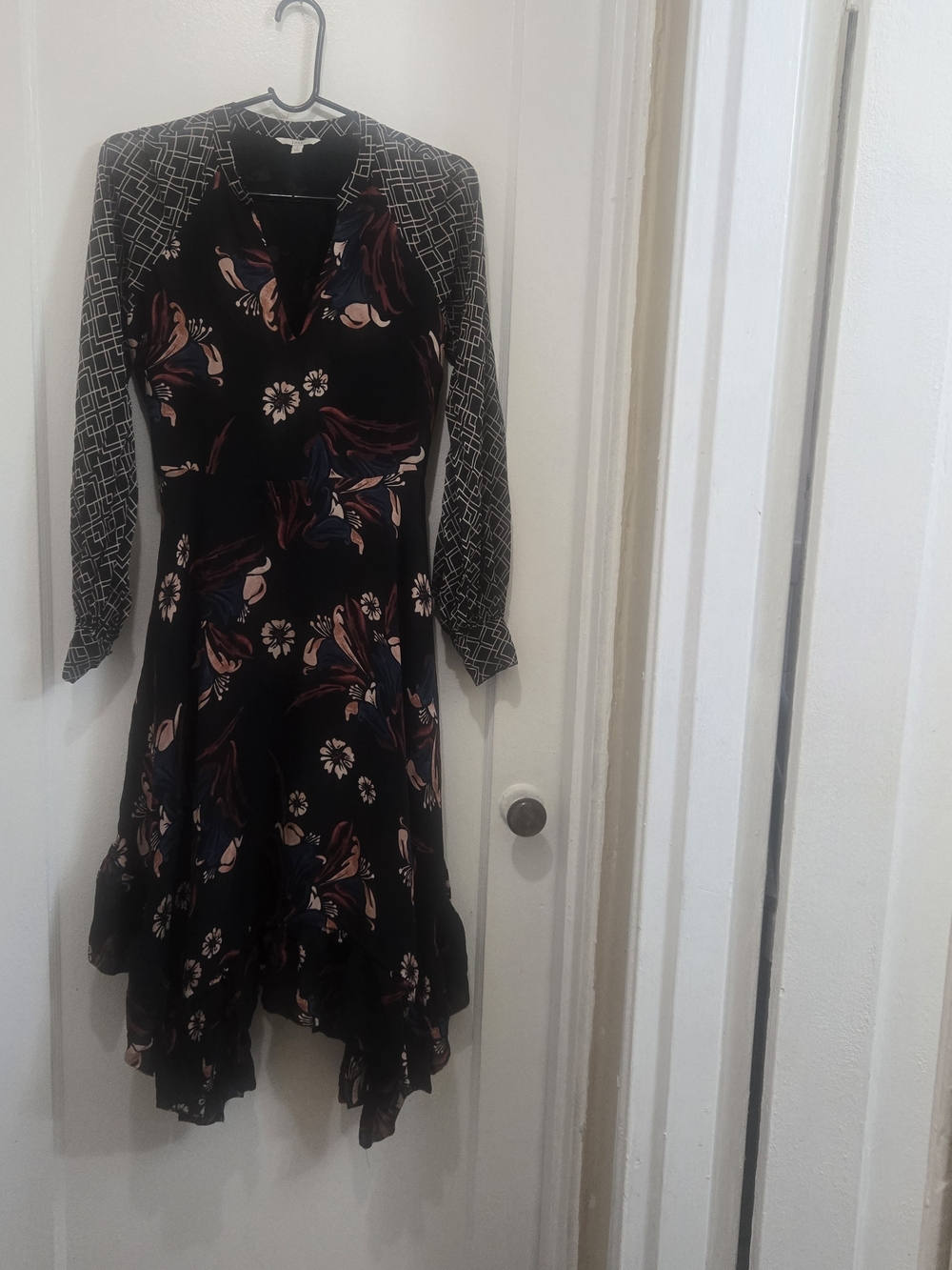 Joie Black Floral High-Low V-Neck Dress